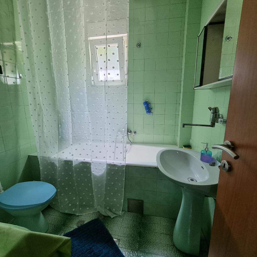 Apartment On The Shore Of The Bay Of Kotor With Free Wi-Fi Exterior photo